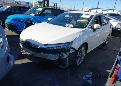 2018 Honda Clarity Plug-In Hybrid Touring z USA, uszkodzony, nr VIN JHMZC5F34JC009389